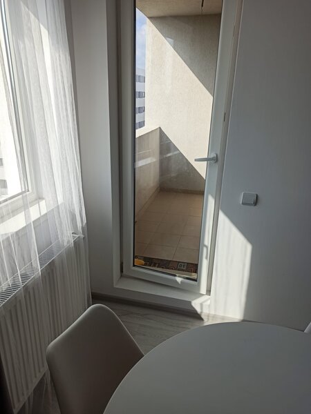 Postalionului 30, 2min STB, 13min (cu STB) metrou Ap. Patriei 2cam dec